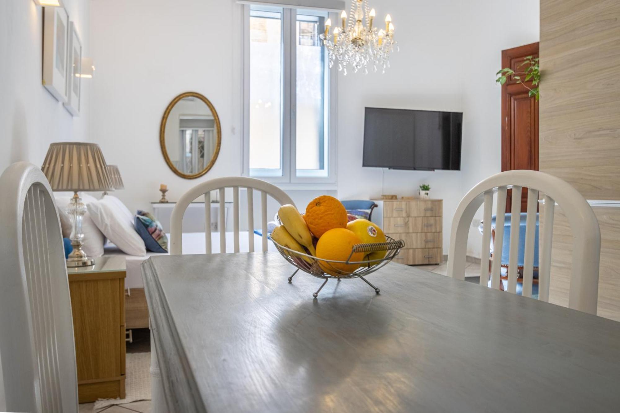 Cozy Carisma Lodging - Central, New And Independent Studio Apartment Sliema Dış mekan fotoğraf